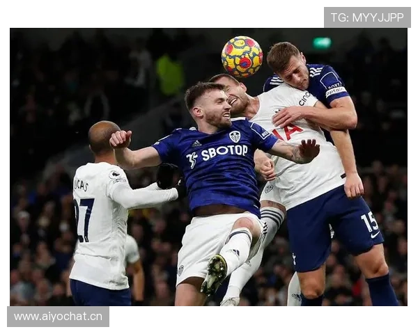 英超积分榜风云再起争冠保级格局全面解析赛季走势关键战队表现